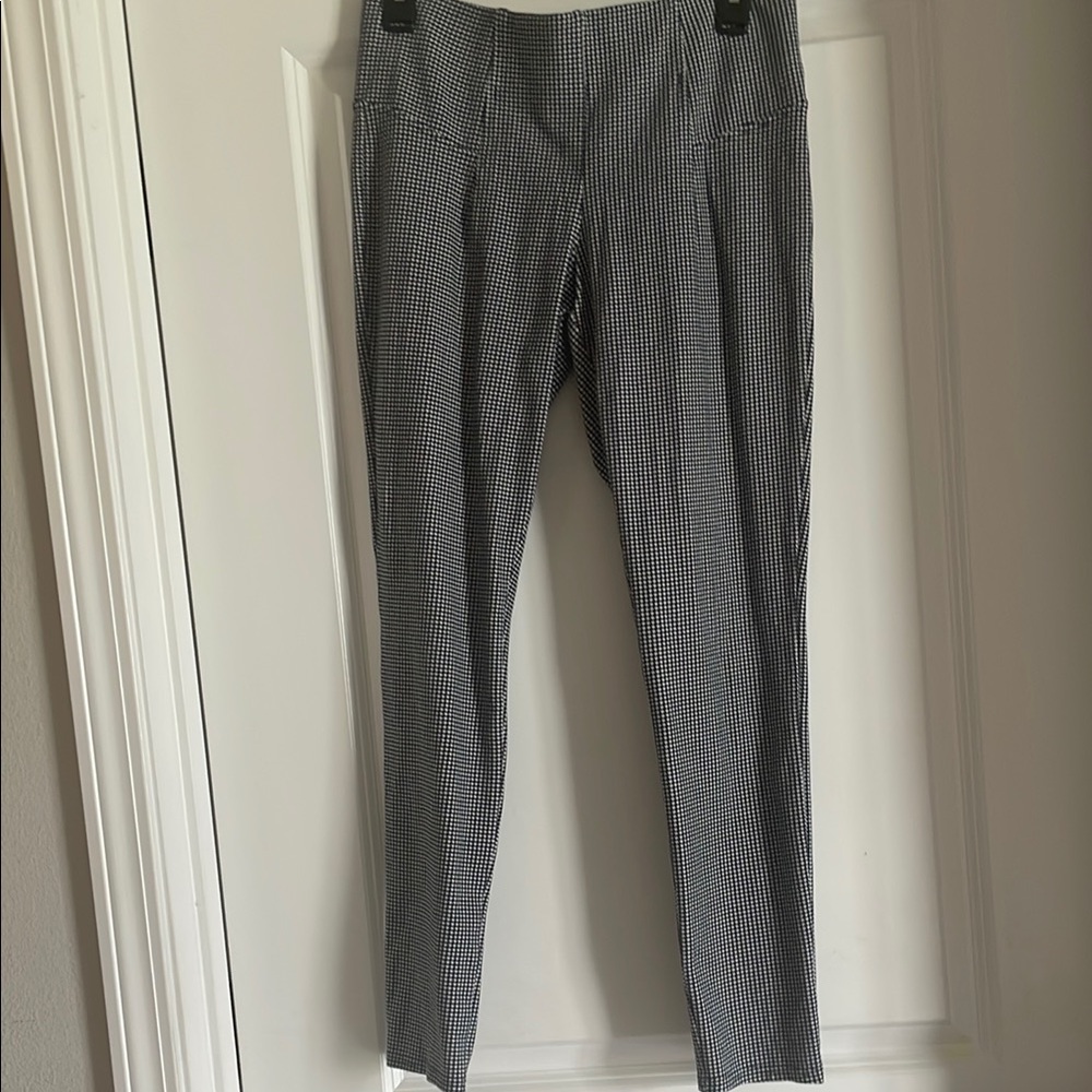 Black and White Checkered Pants (881)